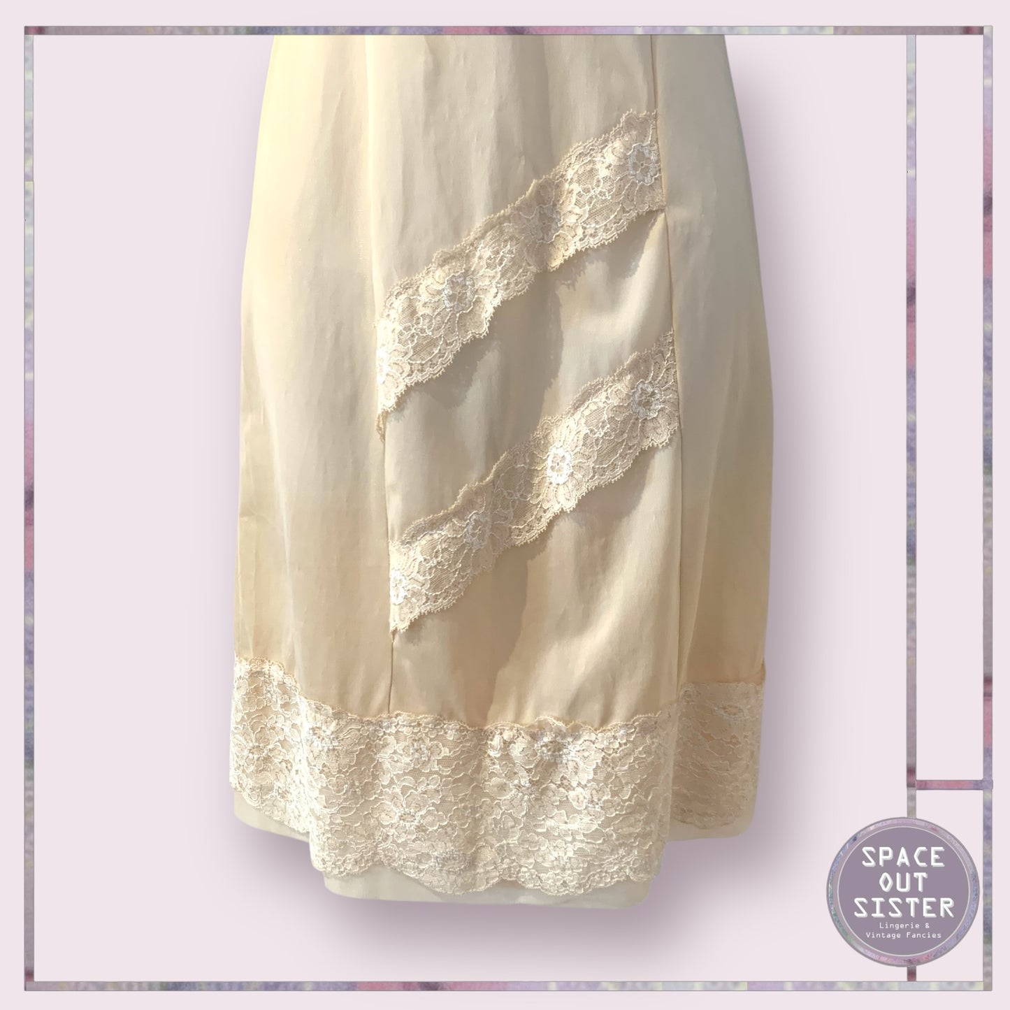 Vintage Sunbeam Made In Ireland Cremá Slip