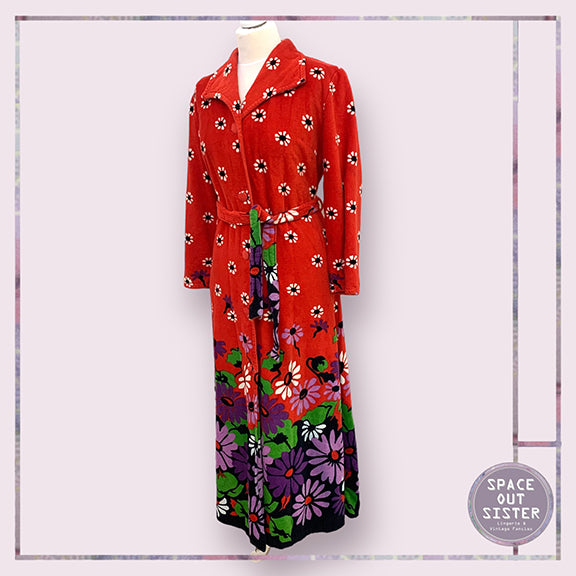 Vintage All the Flowers Robe