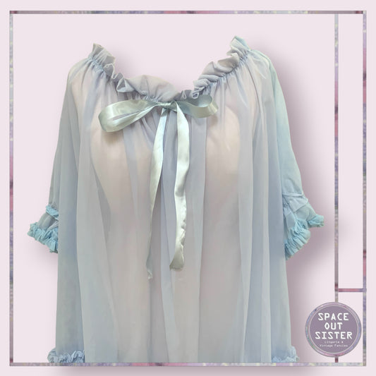 Rare! Vintage ILGWU Circa 1960s Ruffle Nightdress