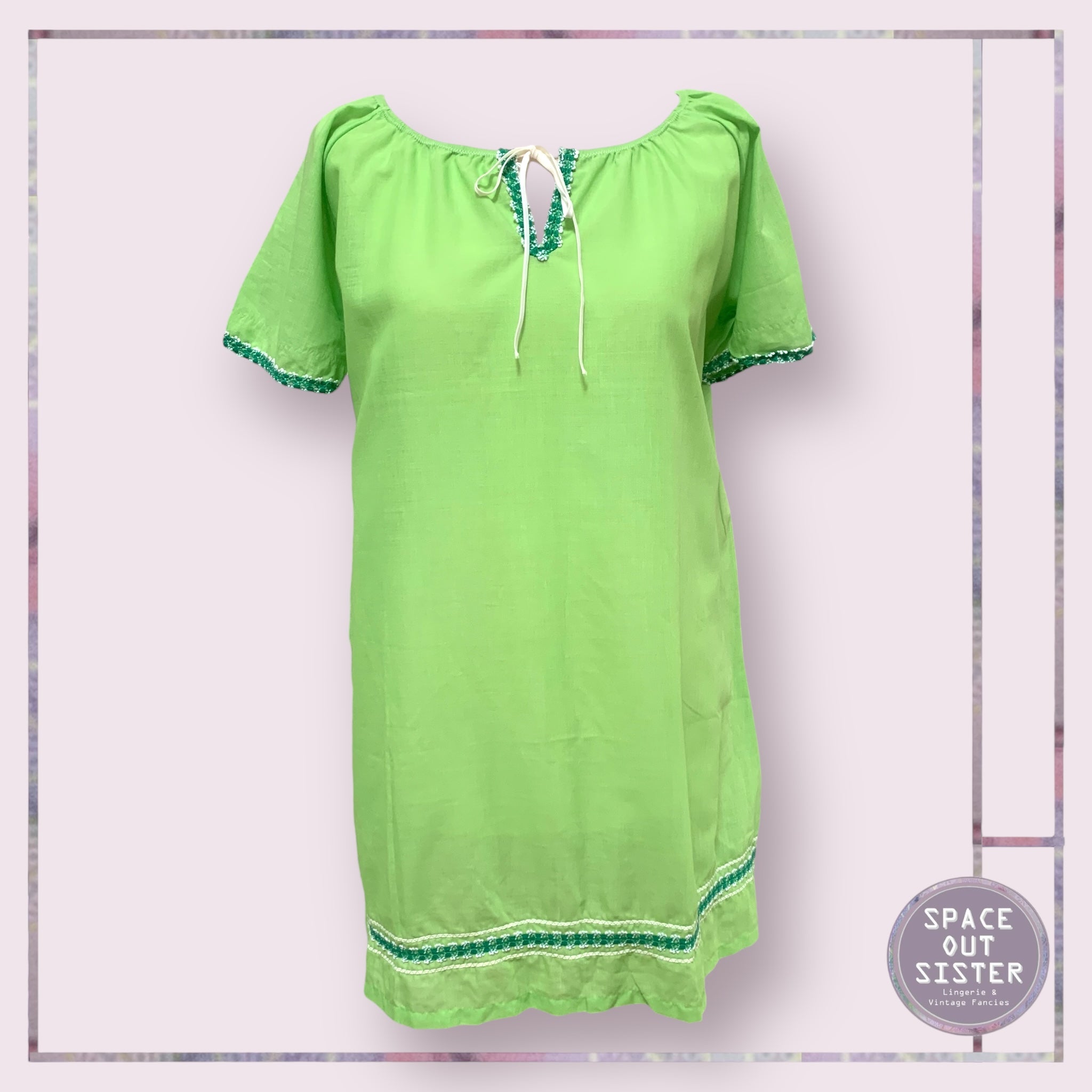 Vintage Circa 70s Green Nightdress