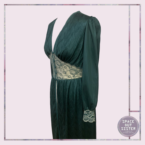 Vintage Charnos Robe