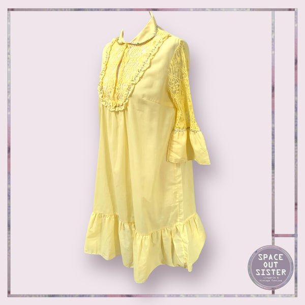 Vintage Beaded Flounce Lace Sleeve Nightdress