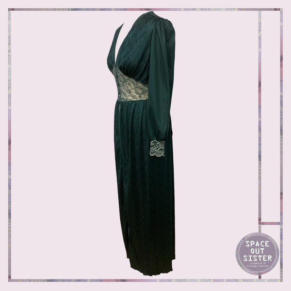 Vintage Charnos Robe