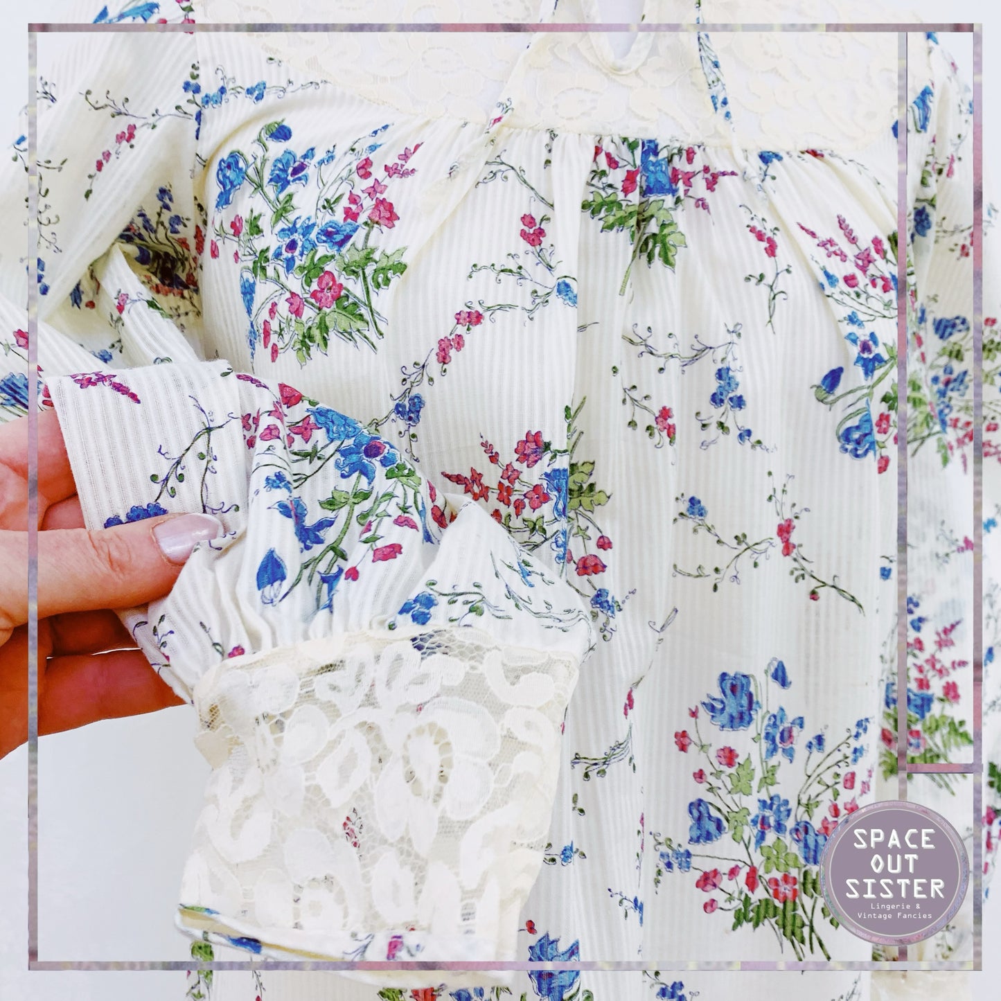 Vintage Floral Lace Sleeve Nightdress