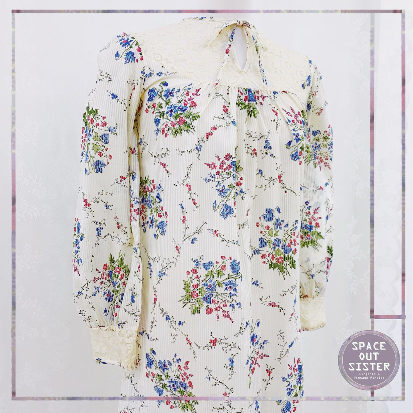 Vintage Floral Lace Sleeve Nightdress